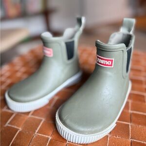 Reima Kids' Olive Rain Boots Ankles - 7.5 Toddler Unisex